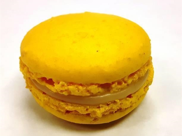 Macaron geel
